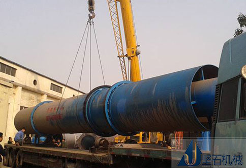 尾礦烘干機(jī)發(fā)往廣西柳州客戶(hù)現(xiàn)場(chǎng)